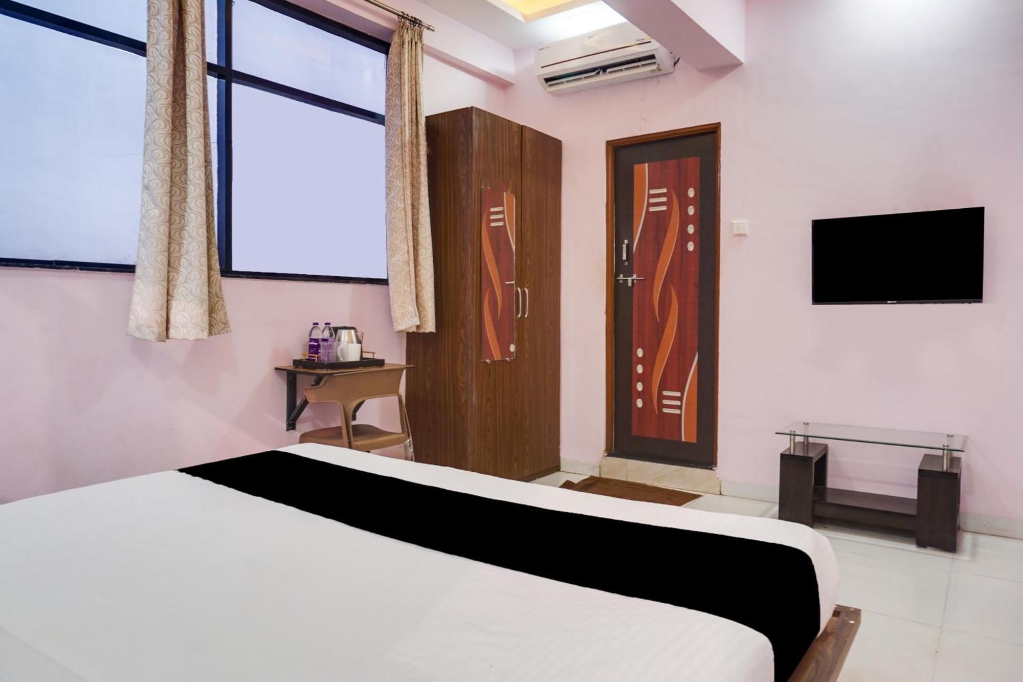 Super Collection O Chandan Nagar Kharadi Formerly Kharadi Inn Pune Bagian luar foto
